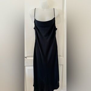 Black Slip Midi Dress 🖤🖤🖤 Soft and sexy!  Size M.